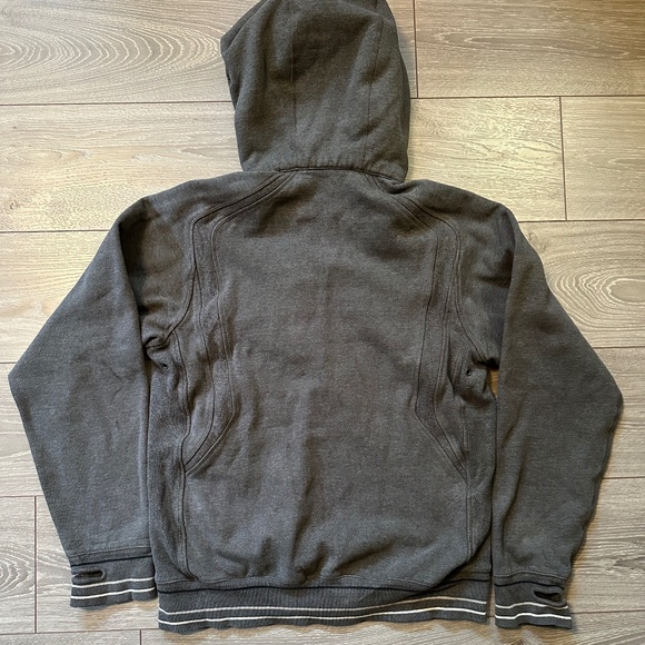 Lululemon Scuba Heavyweight Athletic Hoodie - Picture 2 of 5